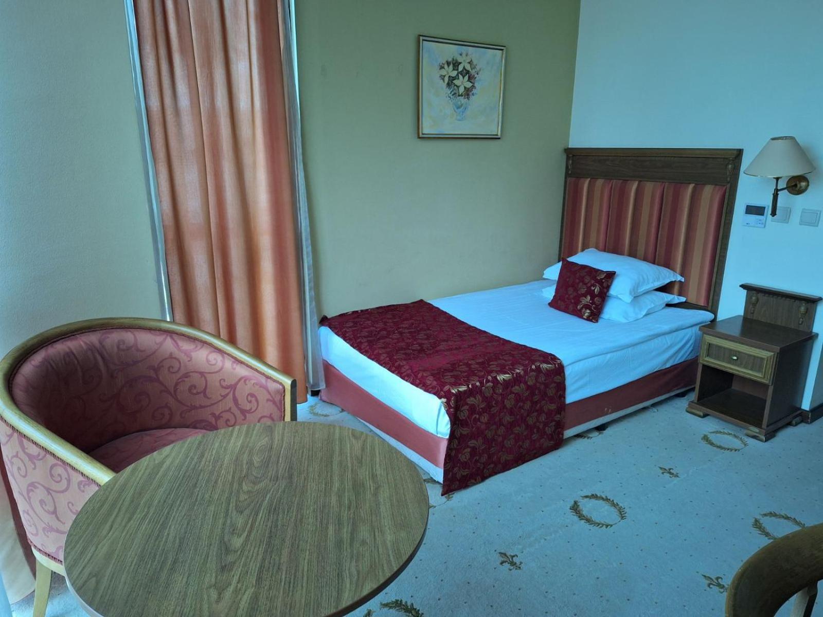 Hotel Efir Stara Zagora Exterior foto